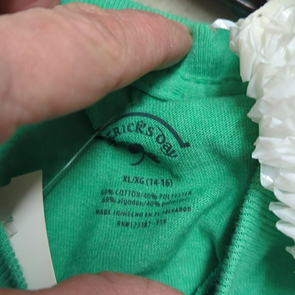 St. Patrick's Day luck o meter tee, & beads - Picture 5 of 5